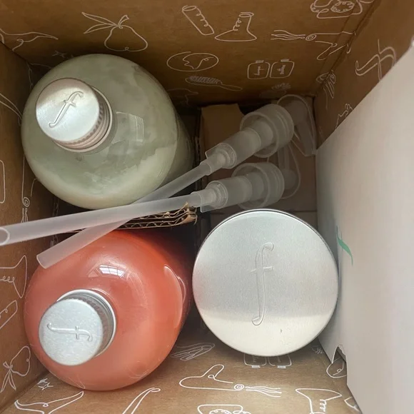 NIB Function of Beauty Custom Wavy Hair Set - Picture 3 of 3